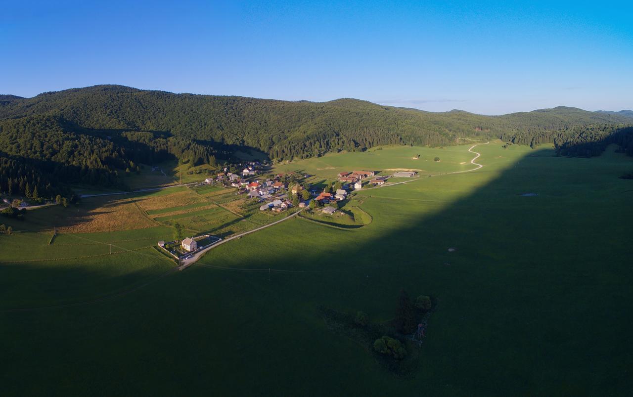 Gostel Koprivnik Pri Kocevju, Kocevski Rog Екстер'єр фото